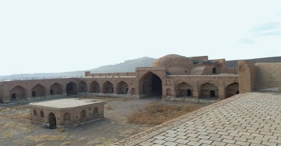 Oldest hotels in world
