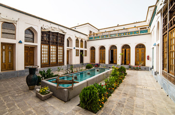 Kianpour Boutique Hotel_Yard after restoration