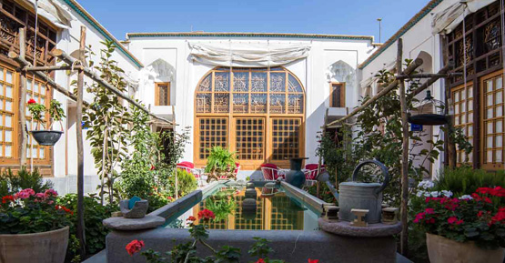 The most special traditional Iranian hotels