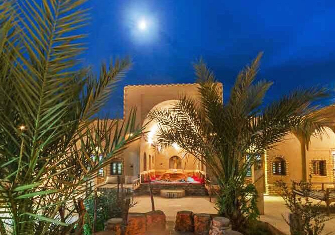 Isfahan traditional hotel
