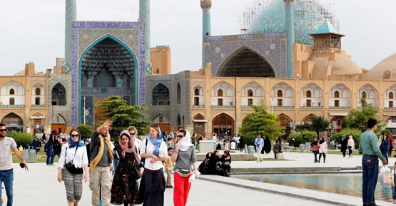 A tour to Isfahan