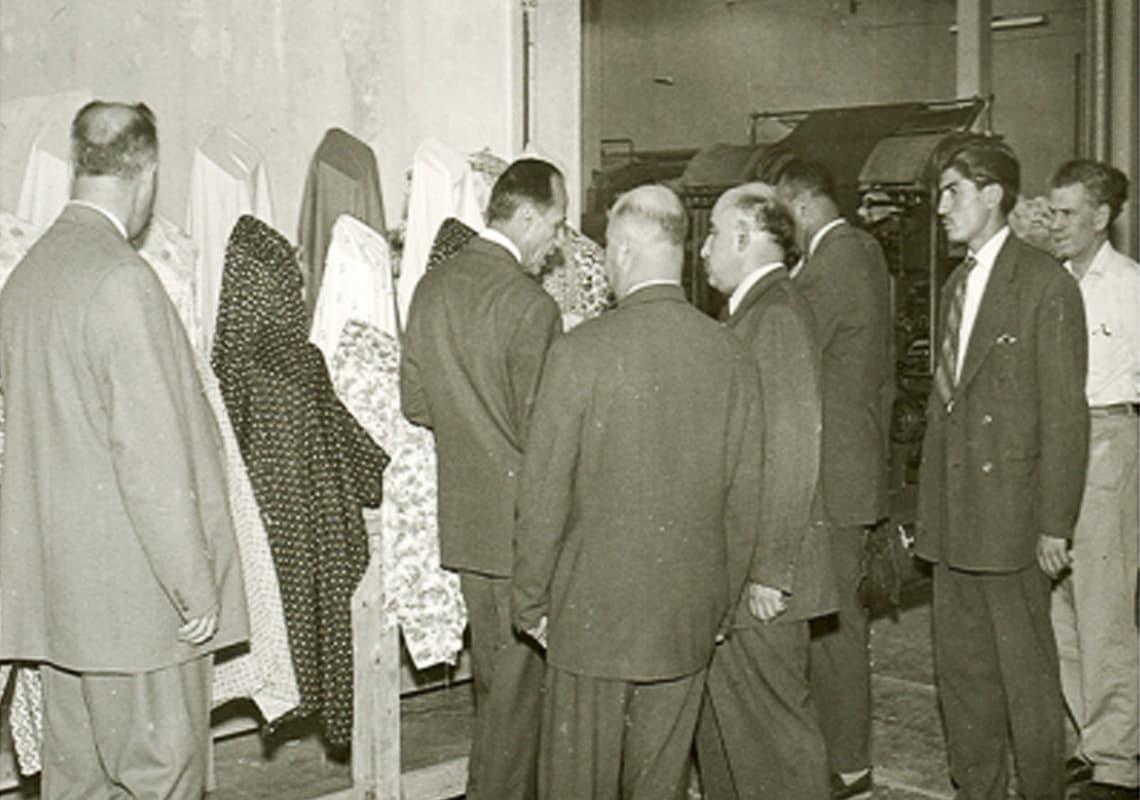 Two brothers share of old Isfahan economy 